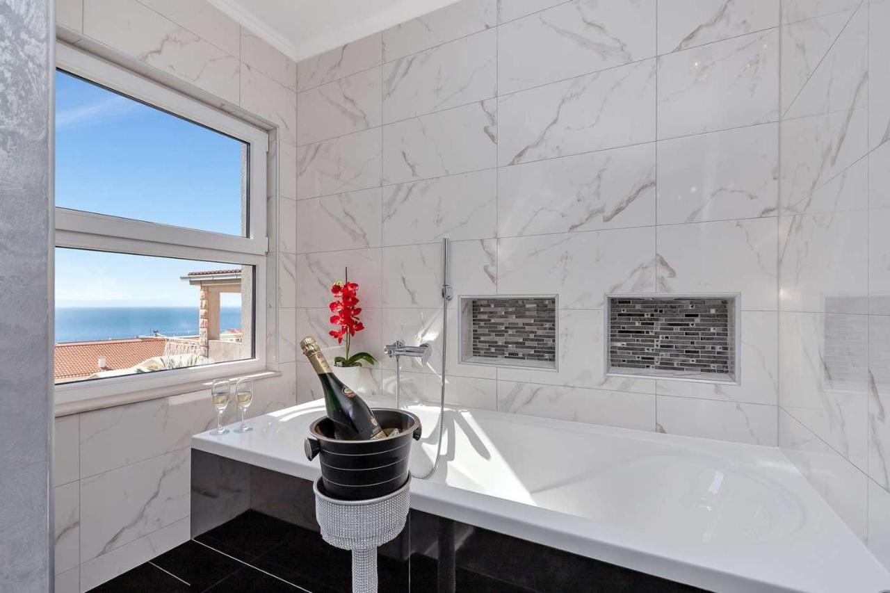 Luxurious Apartment Nino Макарська Екстер'єр фото