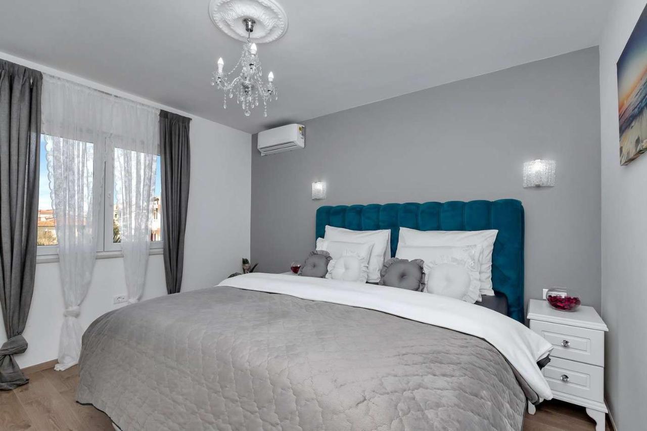 Luxurious Apartment Nino Макарська Екстер'єр фото