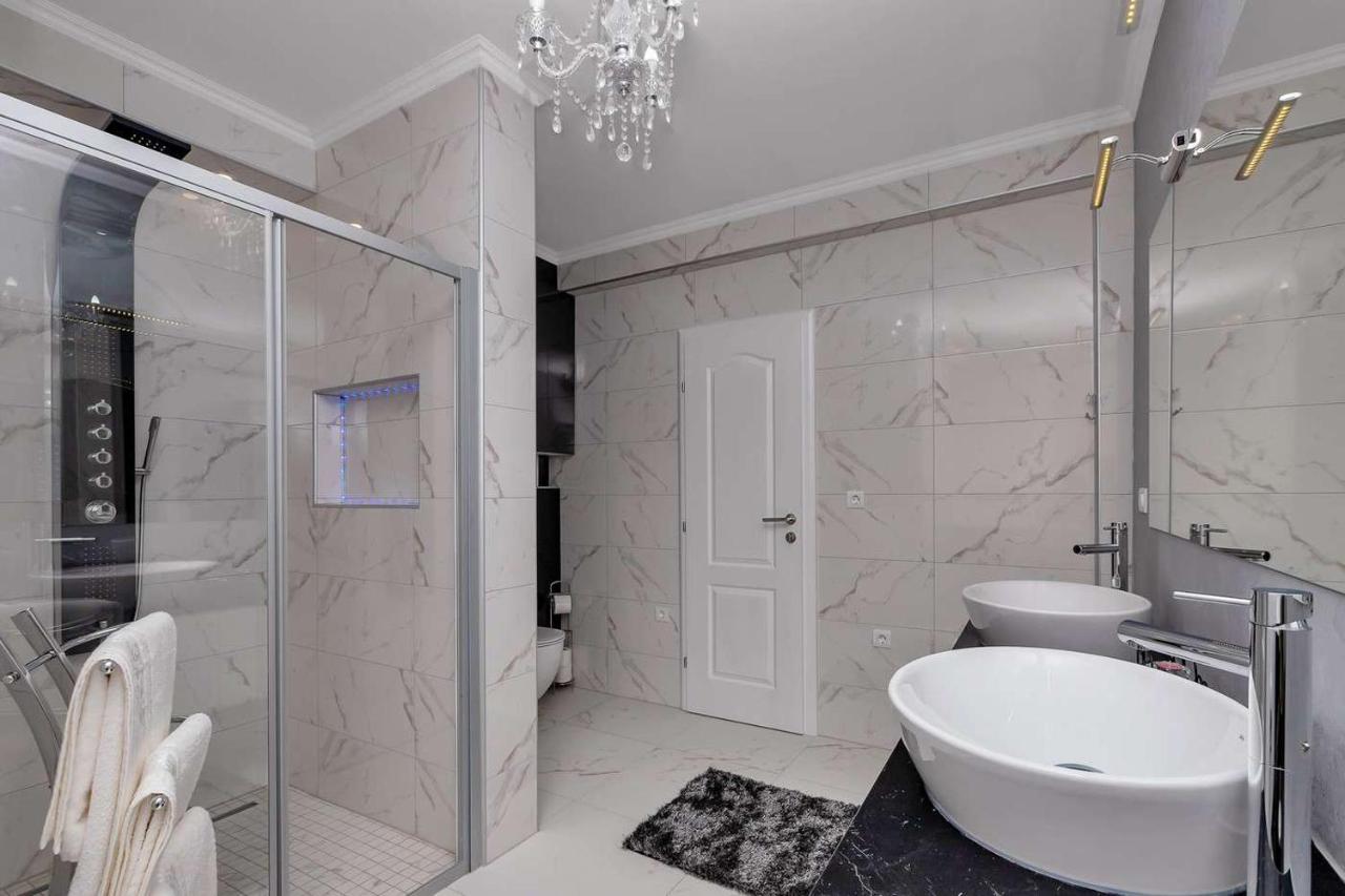 Luxurious Apartment Nino Макарська Екстер'єр фото