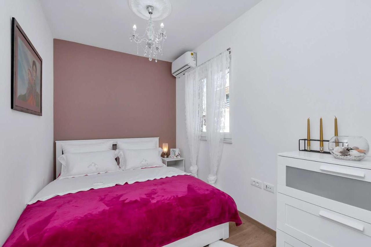 Luxurious Apartment Nino Макарська Екстер'єр фото